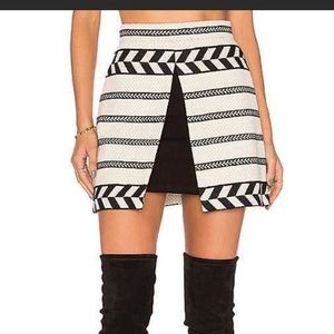 Alice + Olivia Daysi Mini Skirt 6 Cream Black